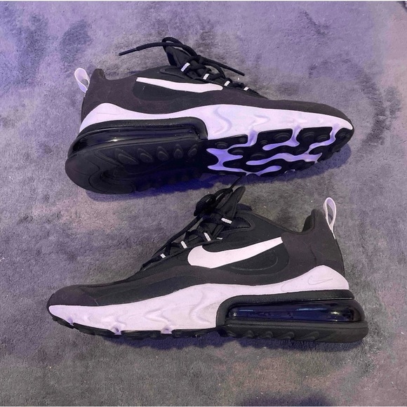 Nike Shoes - Nike Black & White Air Max 270